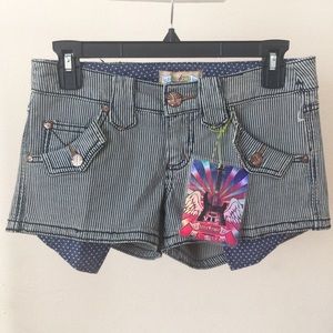 Freestyle Jean Short